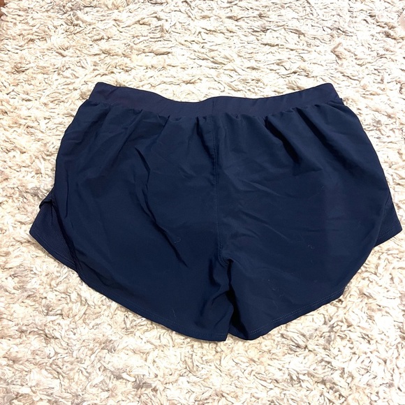 Under Armour - Women’s Midnight Navy Fly By 2.0 Workout Shorts - Picture 6 of 6